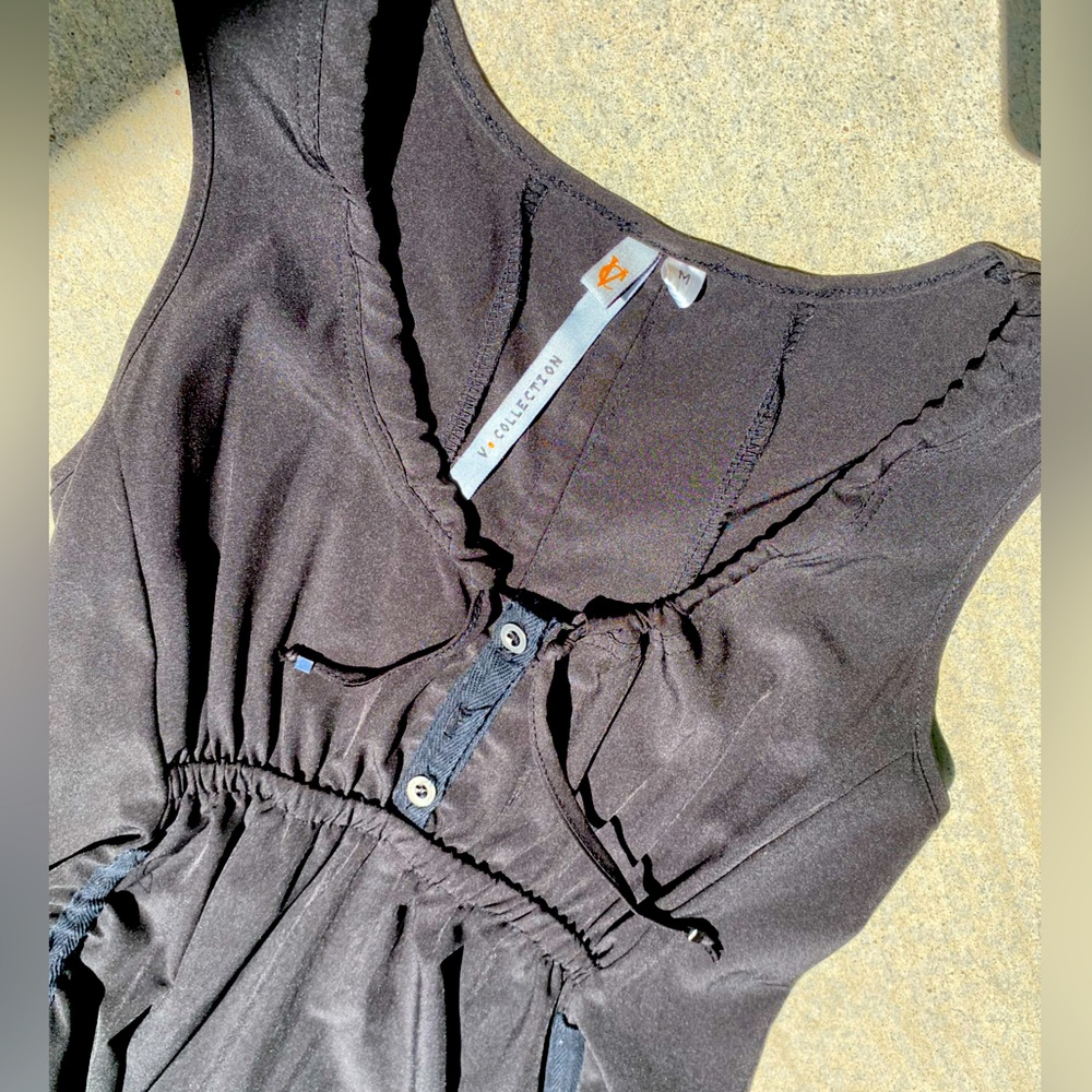Sleeveless Black Dress